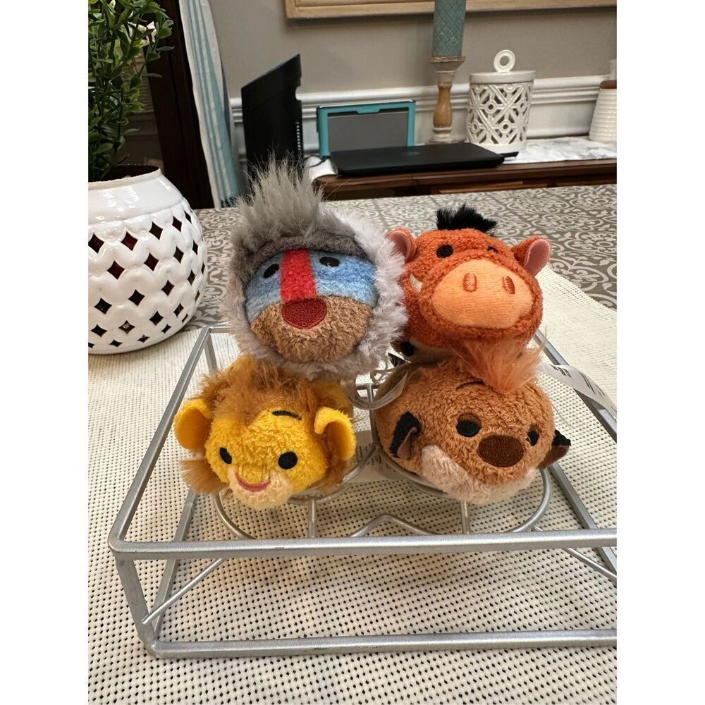 Disney Tsum Tsum 4 pc 3.5” plushies Lion King Simba Rafiki Timon Pumbaa‎